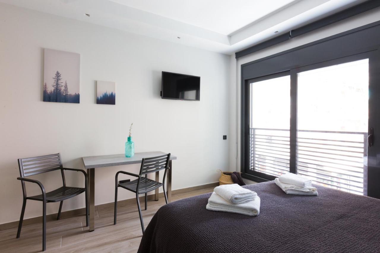 12 Reasons Why Metaxourgeio Atenas Exterior foto