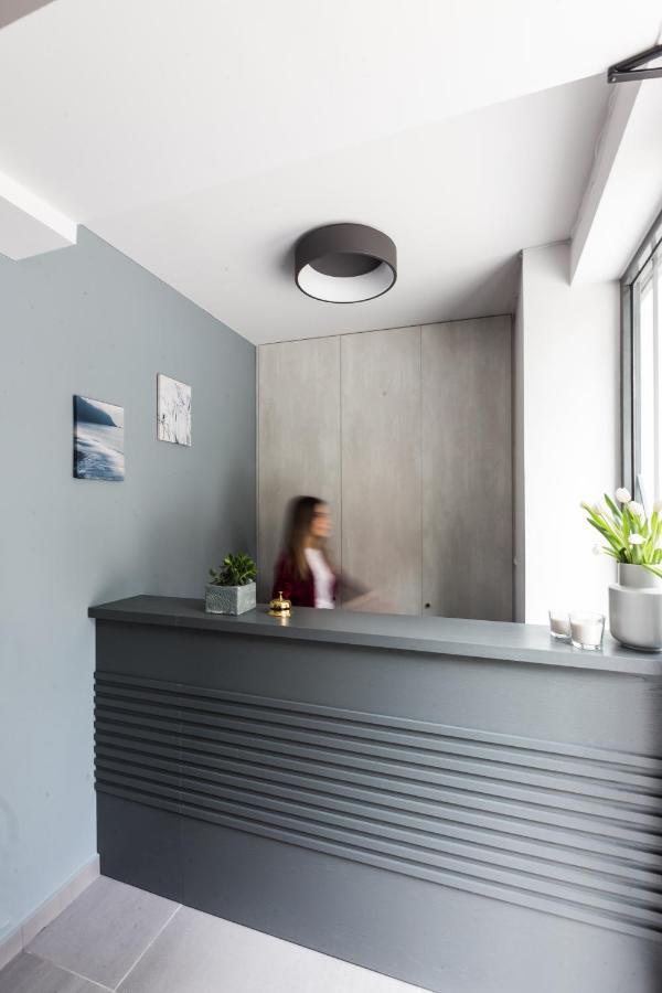 12 Reasons Why Metaxourgeio Atenas Exterior foto