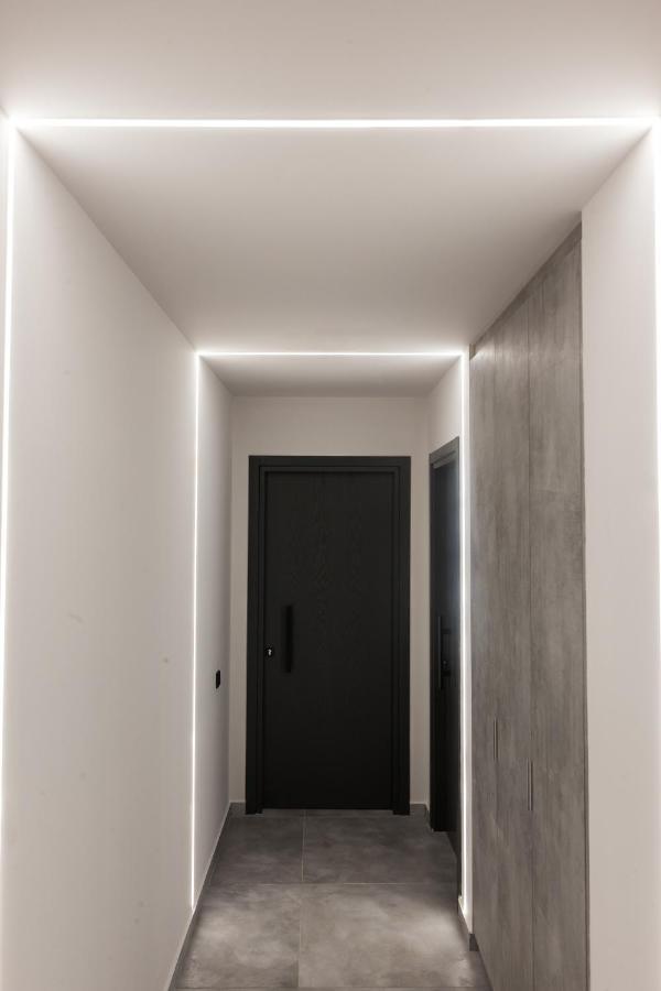 12 Reasons Why Metaxourgeio Atenas Exterior foto