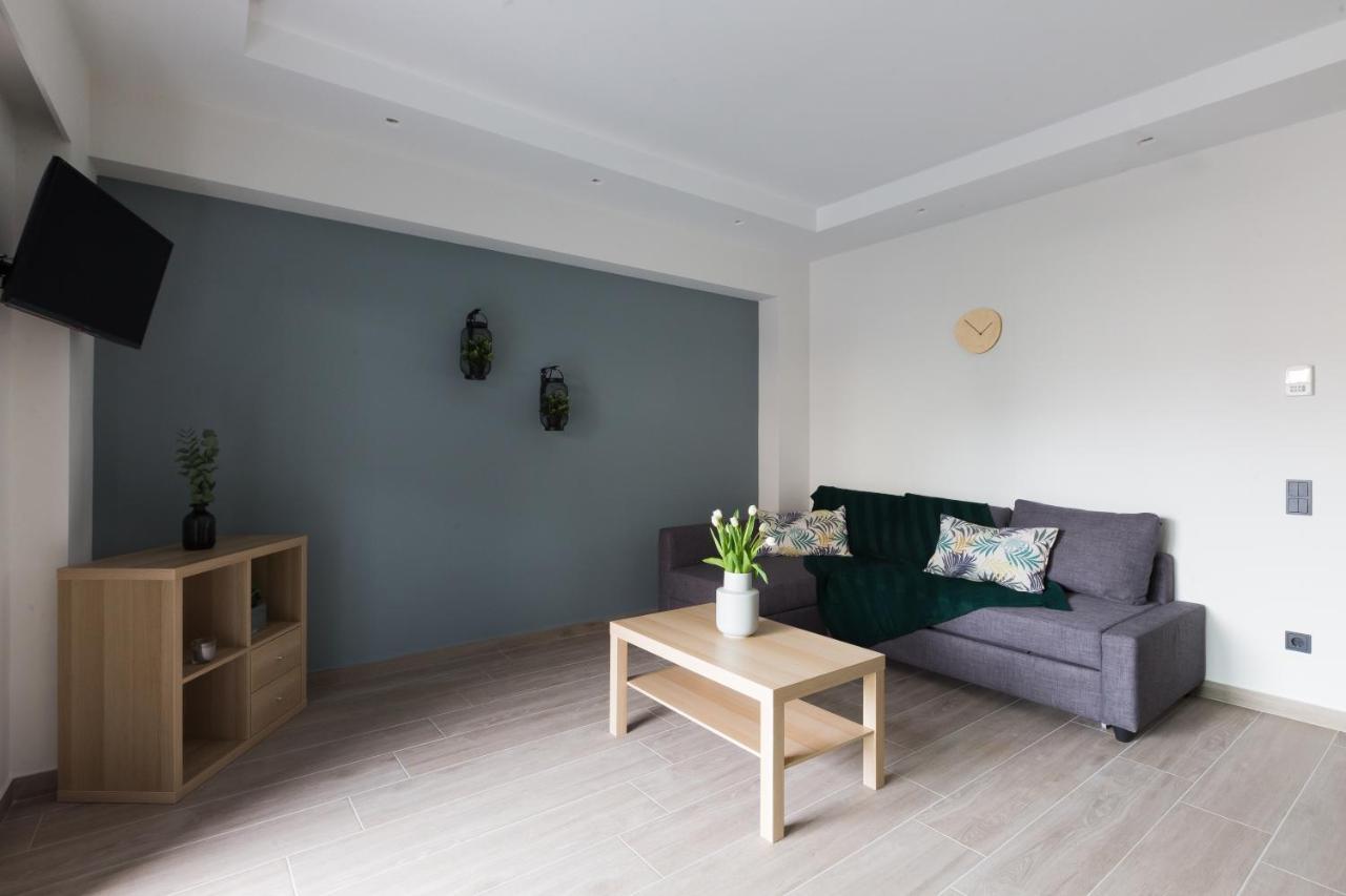 12 Reasons Why Metaxourgeio Atenas Exterior foto